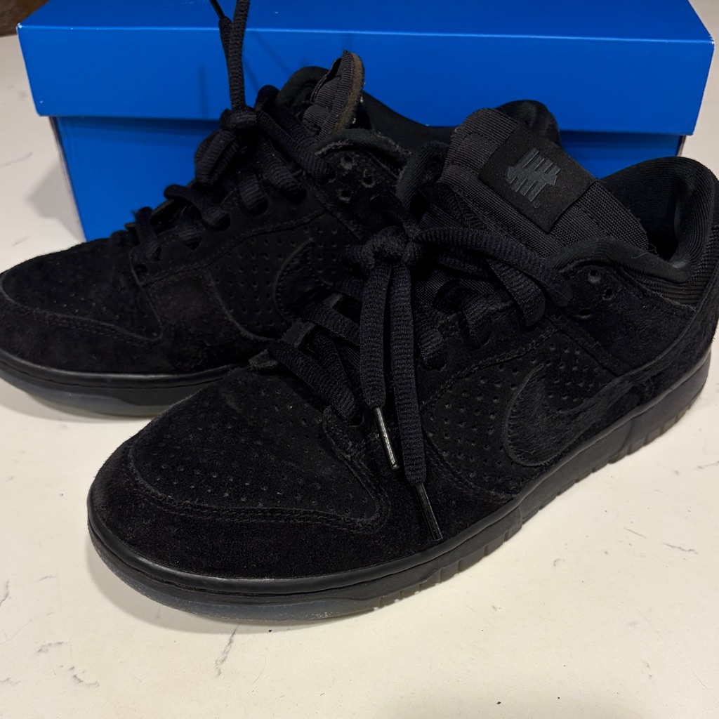 Undefeated Dunks